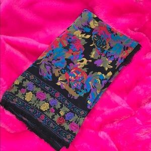 Vintage Psychedelic rose scarf 🌹💙💚💛💜